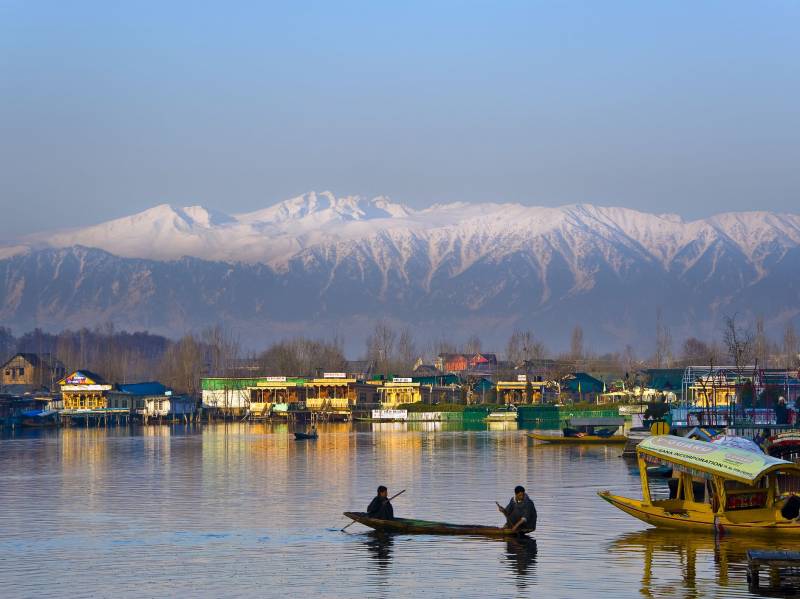 Romantic Getaway To Kashmir