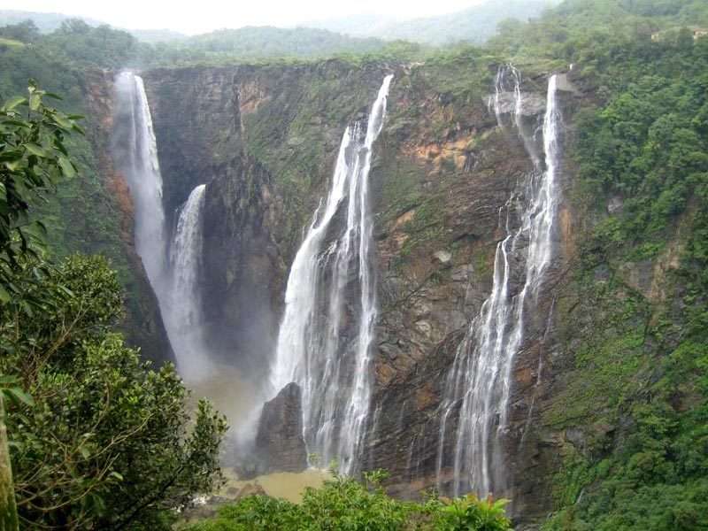 Bhopal Pachmarhi Tour (Family Special)
