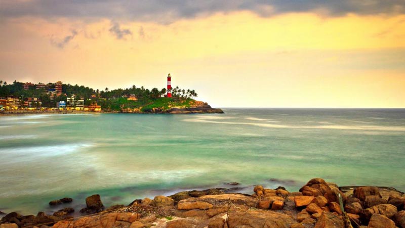 Kerala - Beaches And Backwater Tour