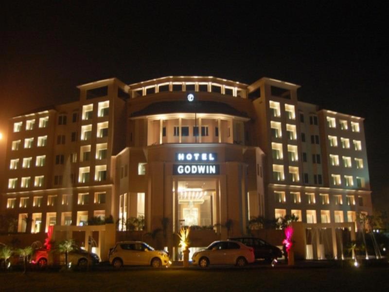 Amazing Haridwar Tour With Stay In Godwin Hotel