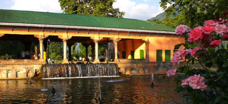 Ex Srinagar - Kashmir Holiday Package with Sinthan Top