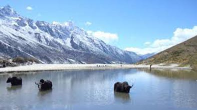 Dagala Thousand Lakes Tour & Trek Bhutan