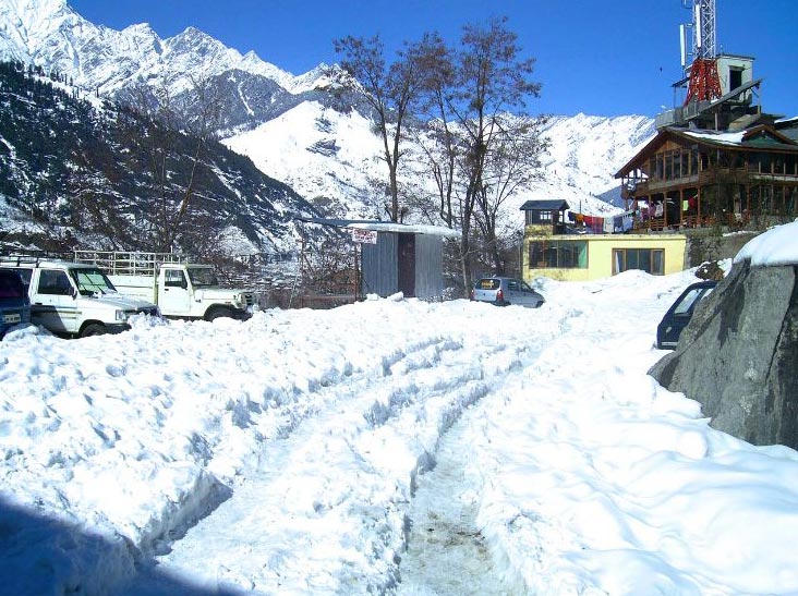 Mesmerizing Manali with Taj Package 6 Night 7 Days