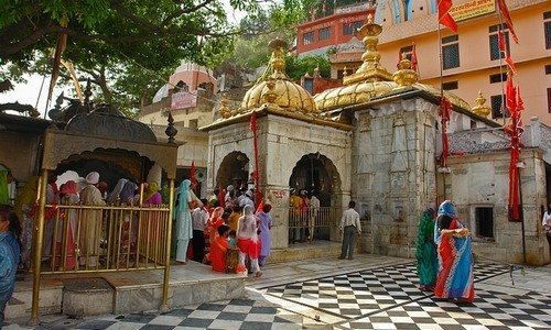 Amritsar With 5 Devi Darshan Yatra Tour