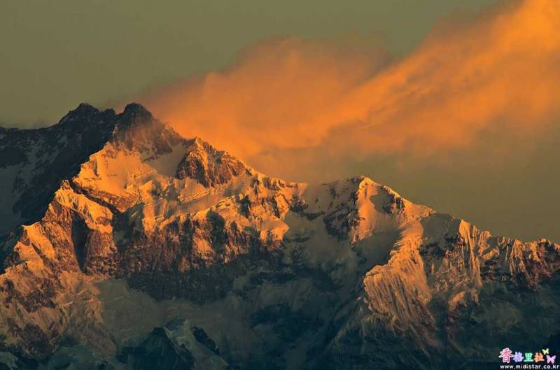 3 Nights / 4 Days Sikkim-darjeeling Tour