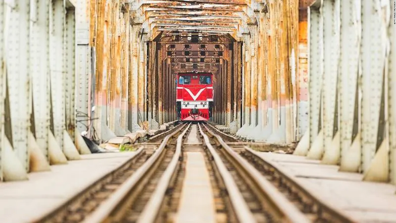 5 Days Tour Ho Chi Minh City & Surroundings & Floating Market