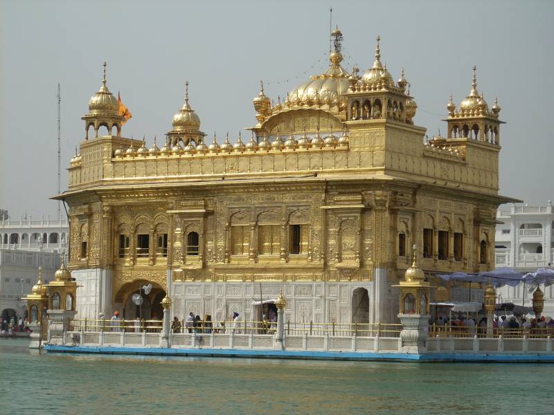 Golden Triangle With Golden Temple Tour Package