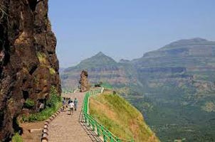 Short Escape To Lonavala Monsoon Special Tour