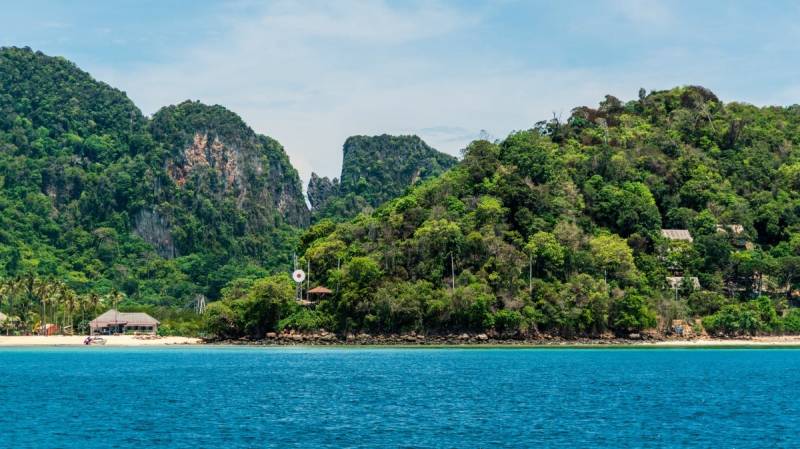 Phuket Getaway Tour