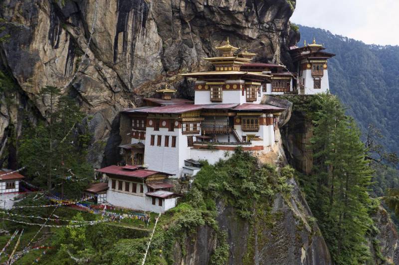 Bhutan Discovery Tour