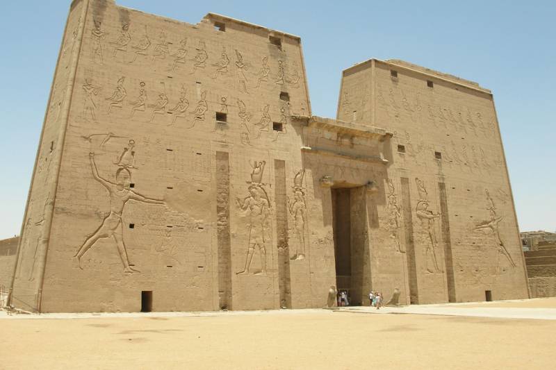 Egyptian Explorer Tour