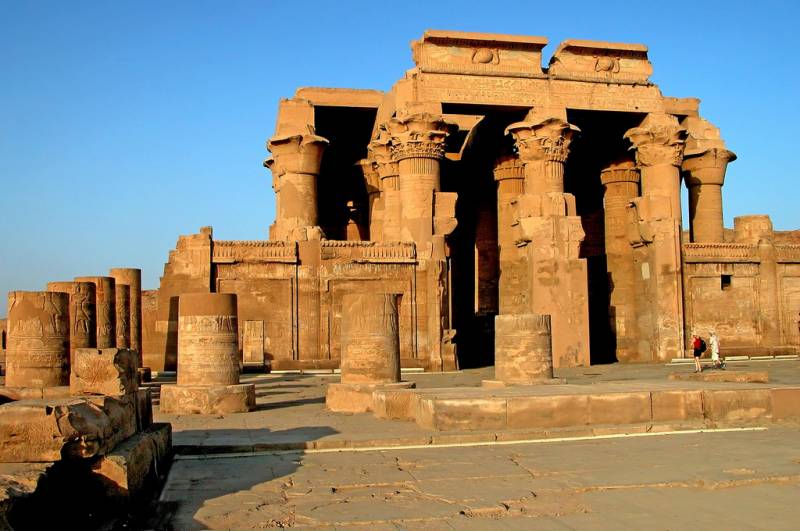 Egyptian Explorer Tour