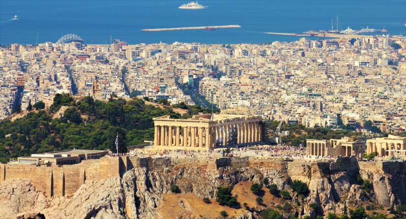 Greek Island Hopping Tour