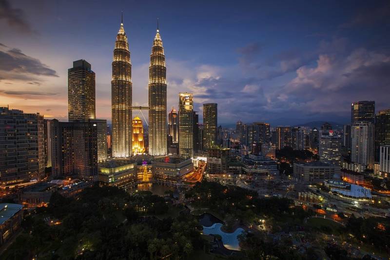 Pearl of the Orient & Kuala Lumpur