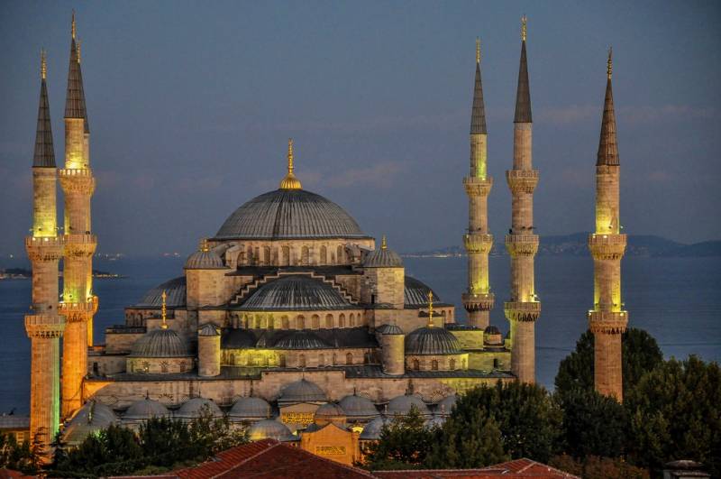 Istanbul Getaway Tour