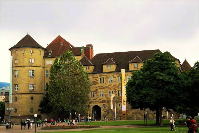 Stuttgart Getaway Tour