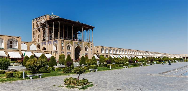 Esfahan Getaway