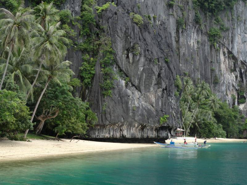 Southern Philippines Palawan Explorer