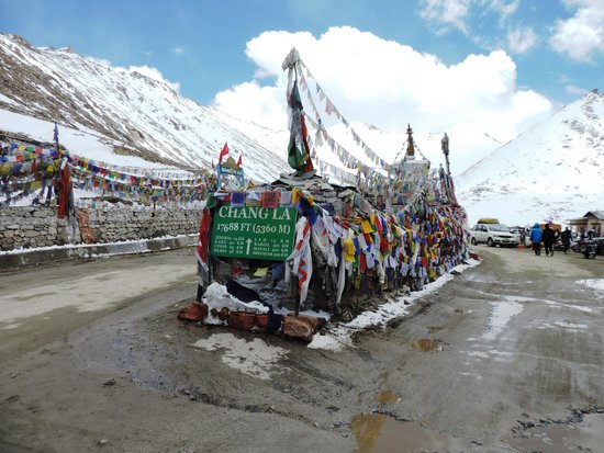 Leh - Nubra - Ladakh Tour