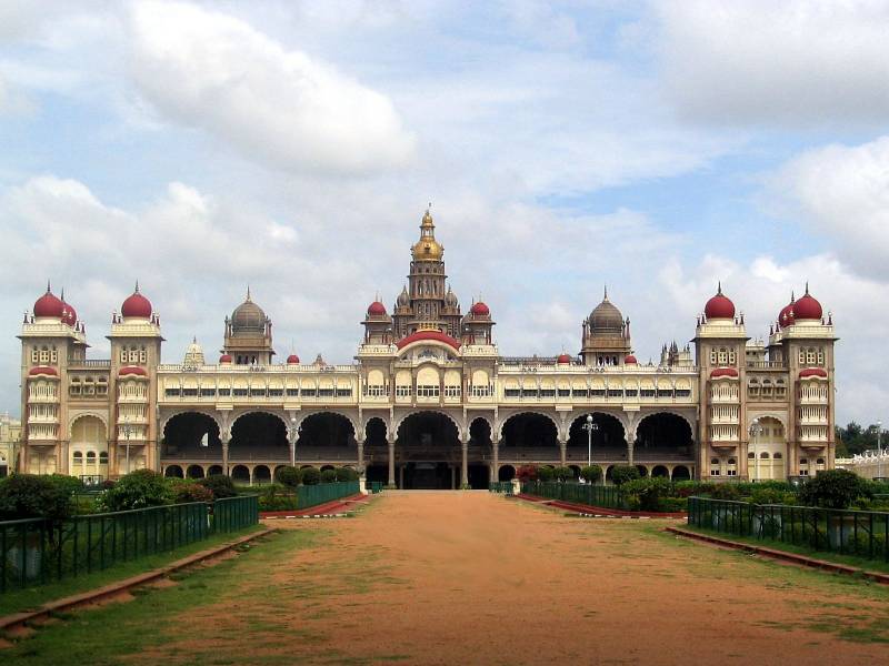 Southern Delight - Bangalore - Mysore - Ooty Tour