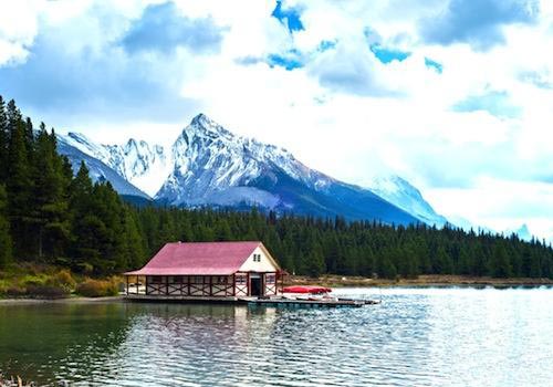 Banff, Jasper, Yoho & Waterton Lake National Parks and Calgary Tour from Calgary (with Airport Trans