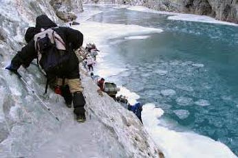 Chadar Trek In Zanskar Tour