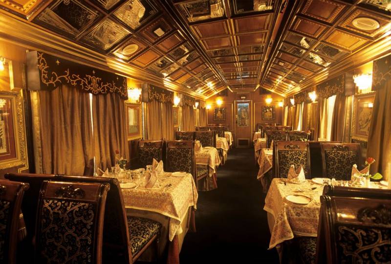 Palace On Wheels Tours In India