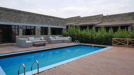 4 Days Rwanda Gorillas, Golden Monkeys & Nyiragongo Hike(Congo) Tour