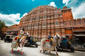 (rajasthan): Golden Triangle Tour