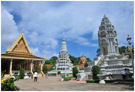 Phnom Penh - Siem Reap