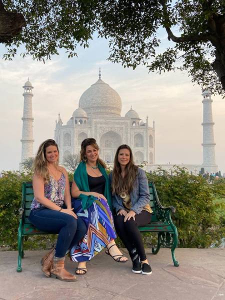 Taj Mahal Overnight Tour