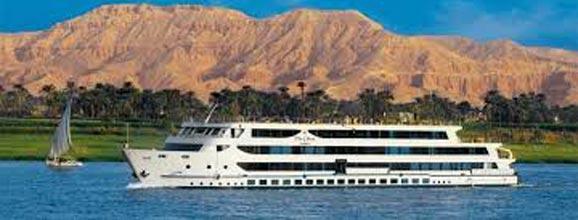 Oberoi Vrinda Cruise Tour