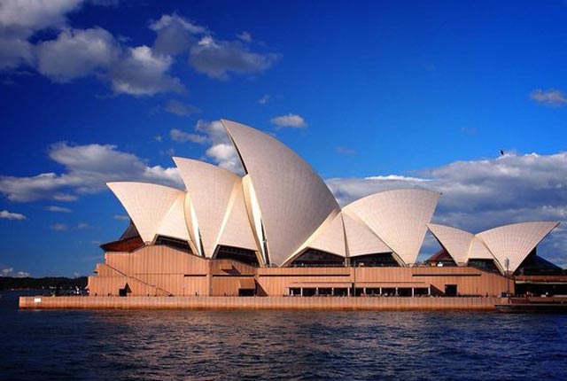 Australia Singapore Cruise Honeymoon Package