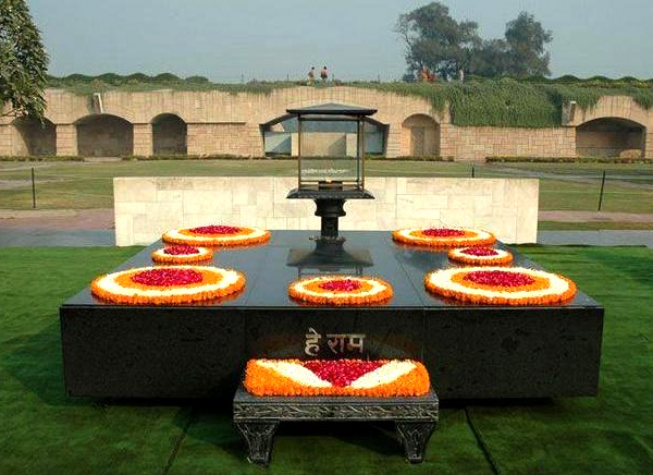 Golden Triangle With Varanasi Tour