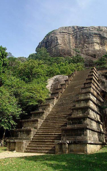 Ayurveda & Yoga Tour in Sri Lanka