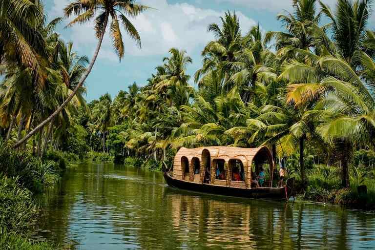 Kerala 6N - 7D Tour Package