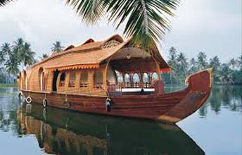 Best Of Kerala With Treehouse Stay. Tour
