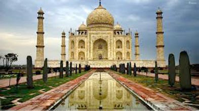 Classic Taj Mahal Tour