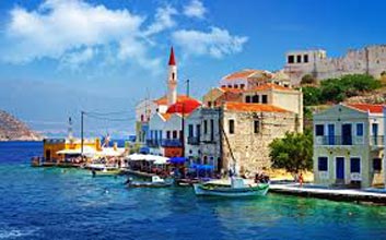 Romantic Greece Getaways: Athens, Santorini & Crete Tour
