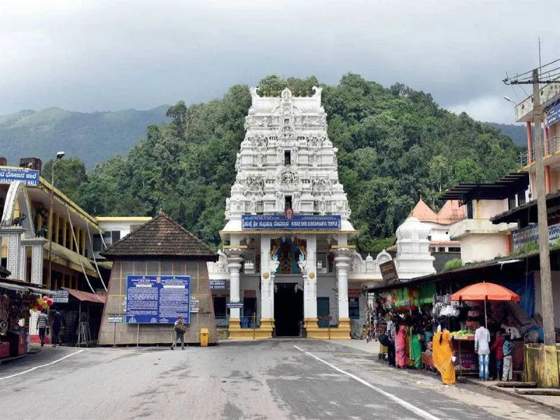Murudeshwara- Gokarna-Udupi- Sringeri-Hornadu- Dharmasthala- Kukke- Coorg- Mysore 06 Night 07 Days