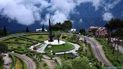 Kalimpong - Darjeeling - Gangtok Tour