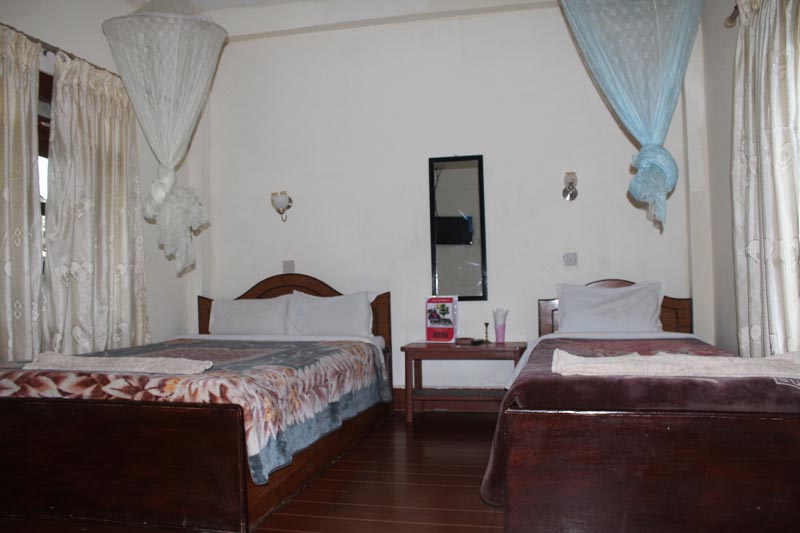 2 Night 3 Days Hotel Jungle Vista Package In Chitwan Sauraha
