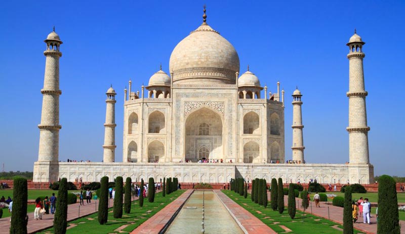 Delhi To Agra One Day School  Tour By Bus