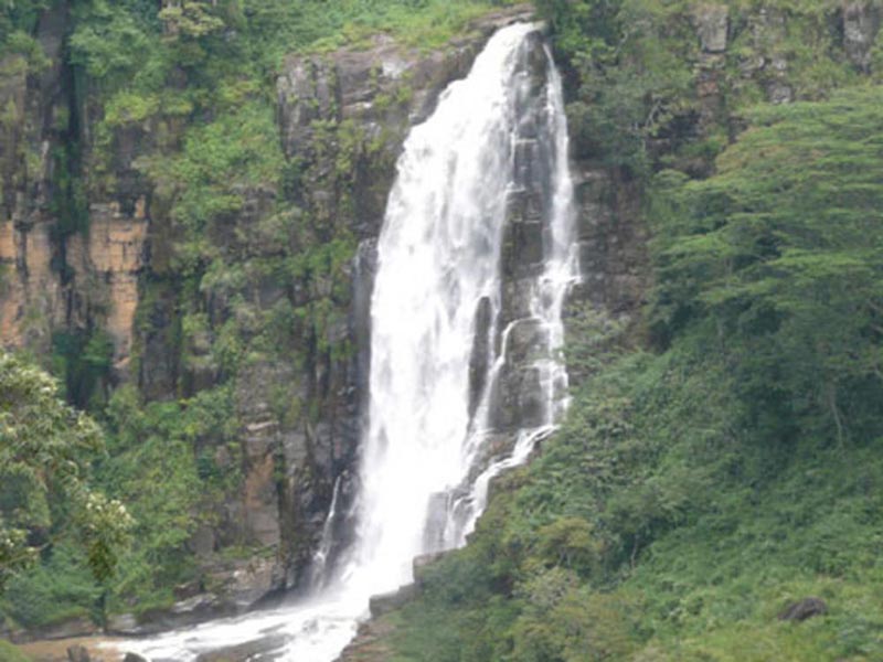 Sri Lanka 2 days Kandy and Nuwara Eliya Tour