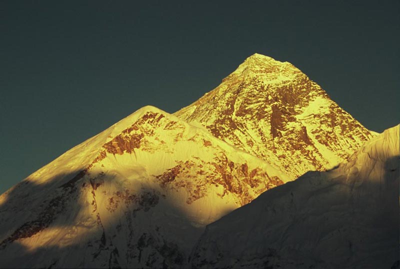 Everest Base Camp Trekking Tour