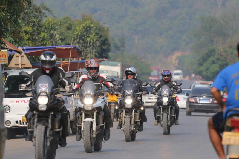 Big Motorbike Along China Border: Thailand To Laos Package