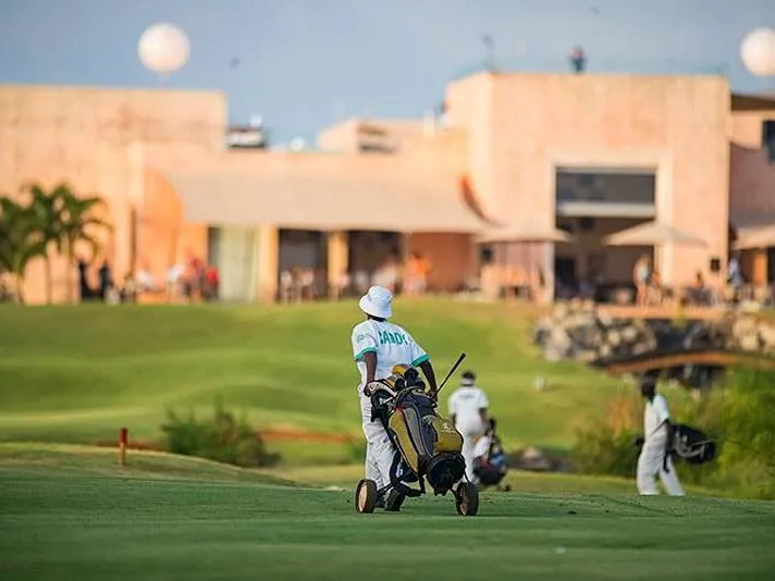 Golfing Itinerary Tour