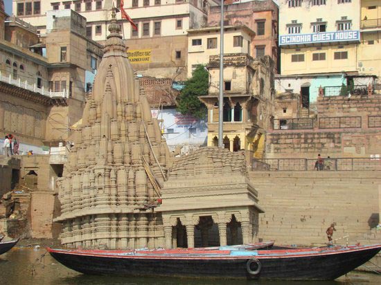 Golden Triangle With Varanasi And Khajuraho Tour