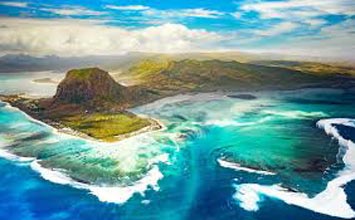 Top Islands For Honeymoon Tour