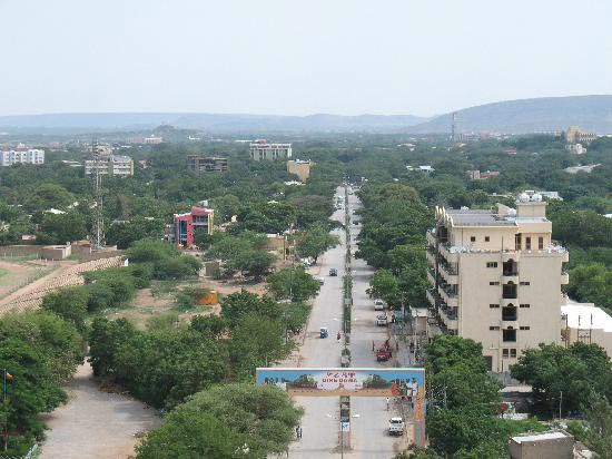 Enjoy An Amazing East Tour Of This Country